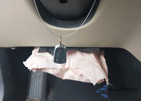 2017 Cadillac Xt5 Standard from USA, damaged, VIN 1GYKNARS5HZ174913